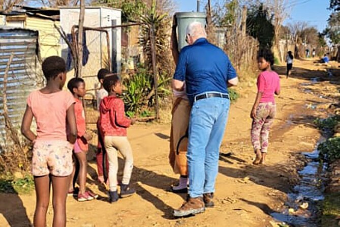 Full-Day Soweto, Apartheid Museum and Lunch Tour - Tour Duration and Schedule