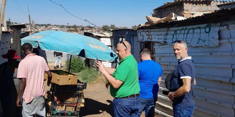Full Day Soweto, Johannesburg and Apartheid Museum Tour - Itinerary Highlights