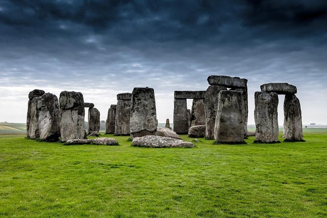 Full-Day Stonehenge and Avebury Tour From Glastonbury - Itinerary Details