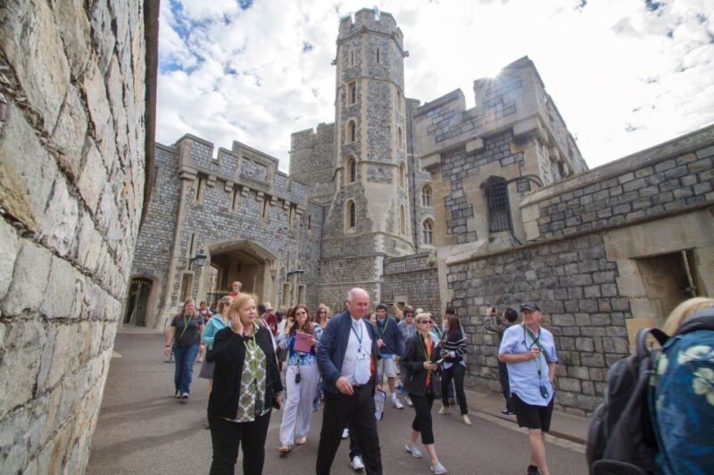 Full-Day Stonehenge and Bath Tour - Key Points