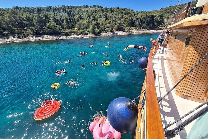 Full Day Swimming and Snorkeling Tour With Lunch in Split - Accessibility and Participation