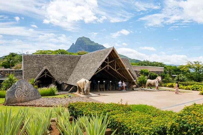Full-Day Swimming With Dolphins and Casela Nature Park Tour in Mauritius - Swimming With Dolphins
