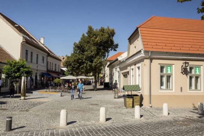 Full-Day Szentendre Cruise From Budapest - Exploring Szentendres Attractions