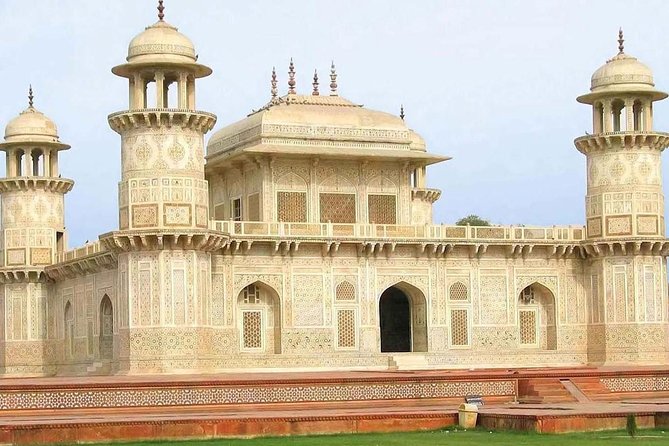 Full Day Taj Mahal & Agra City Tour by E-Rickshaw - Good To Know
