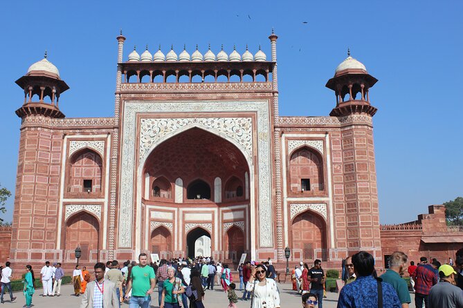 Full-Day Taj Mahal Agra Private Tour From Chennai With Flights - Key Points