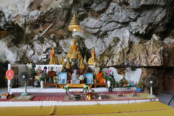Full-Day Temple Tour Including Dragon Cave From Khao Lak - Visiting the Temples