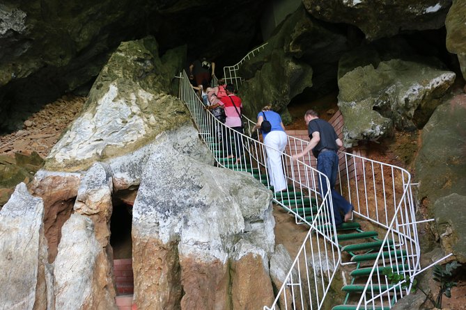 Full-Day Temple Tour Including Dragon Cave From Khao Lak - Exploring Dragon Cave Temple
