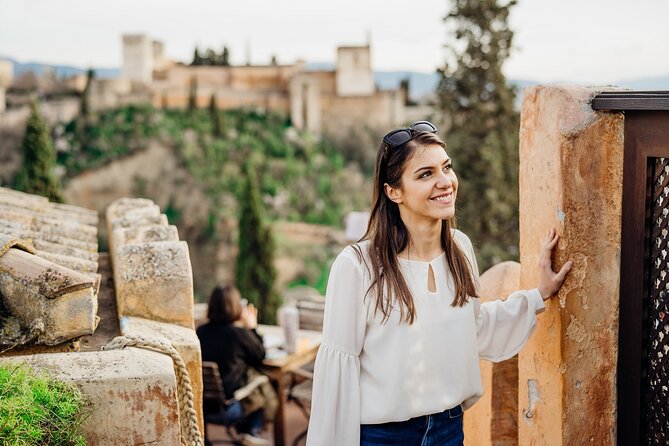 Full Day to Alhambra Palace and Generalife Gardens Direct From Malaga - Highlights and Experiences