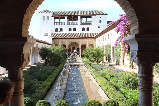 Full Day to Alhambra Palace and Generalife Gardens From Torremolinos - Transportation and Escort Guide