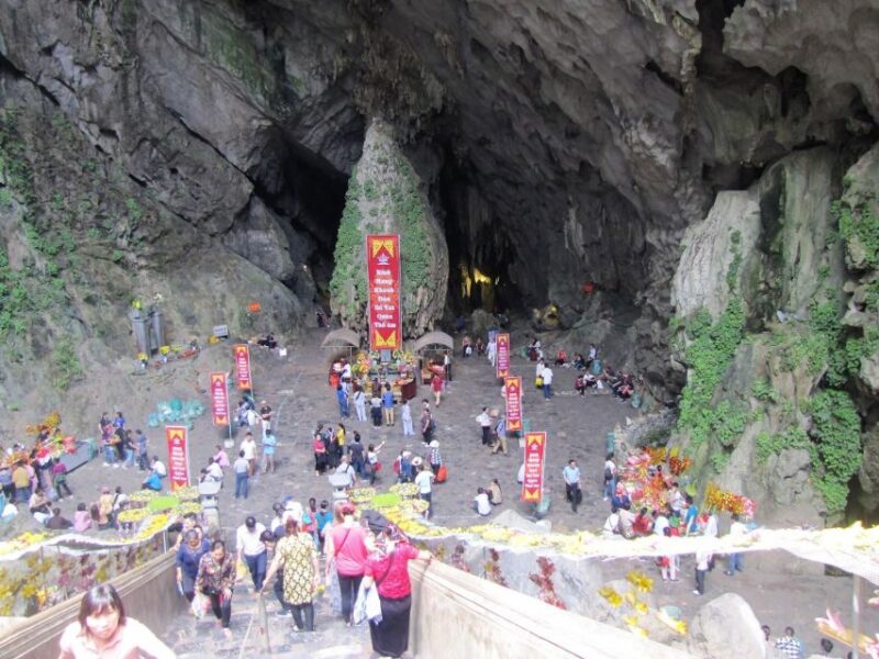 Full Day to Perfume Pagoda - Trekking to Huong Tich Cave