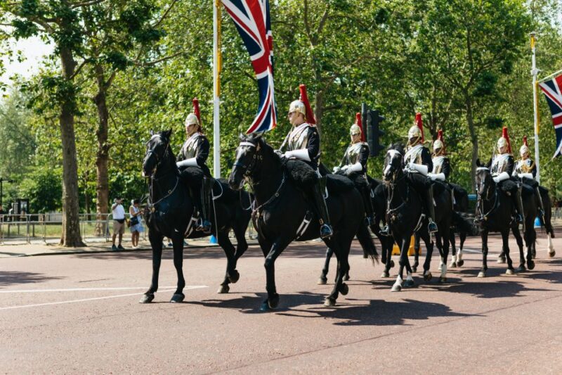 Full-Day Total London Tour & Flight on the London Eye - Afternoon Tour Itinerary