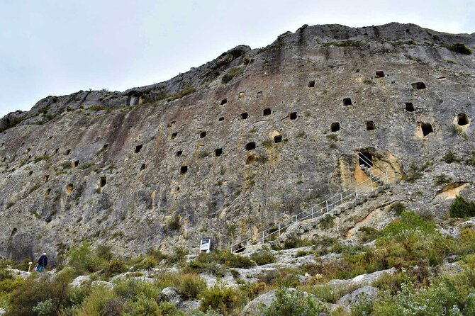 Full Day Tour Bocairent and Islamic Labyrinth From Valencia - Hosts Response