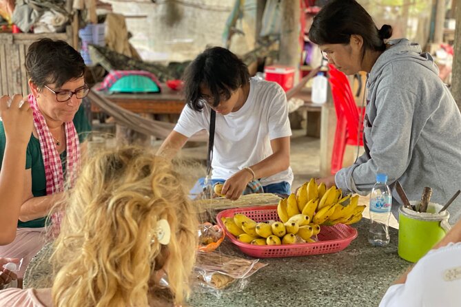 Full Day Tour by Bicycle & Tuk Tuk,Bamboo Train,Bat Cave,Villages - Cultural Experiences