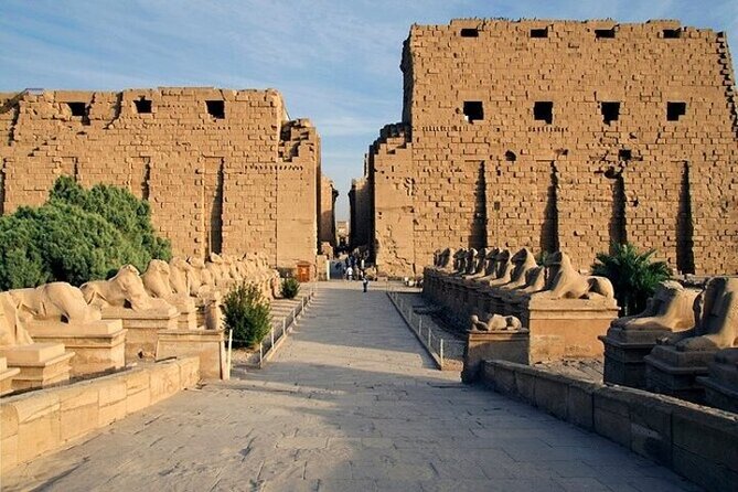 Full Day Tour From Marsa Alam to Luxor With Hot Air Balloon - Air-Conditioned Transportation