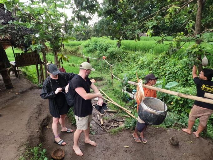 Full Day Tour From Mataram or Senggi to Senaru Waterfalls - Village Exploration