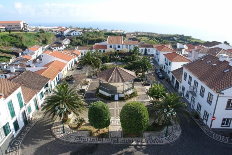 Full Day Tour Furnas and Nordeste 80€ - Azorean Gastronomy
