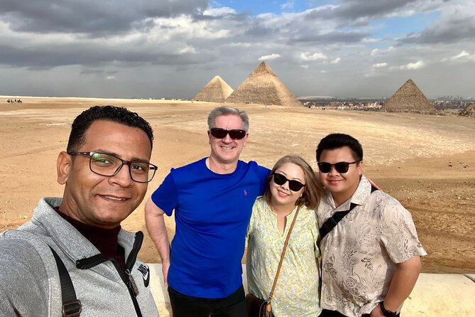 Full Day Tour Giza Pyramids, Sphinx, Egyptian Museum and Khan El Khalili Bazaar - Included in the Tour