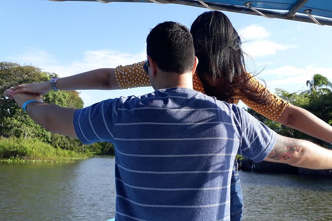 Full Day Tour: Granada + Boat Ride+Handicraft Market+Catarina - Visiting the Masaya Volcano