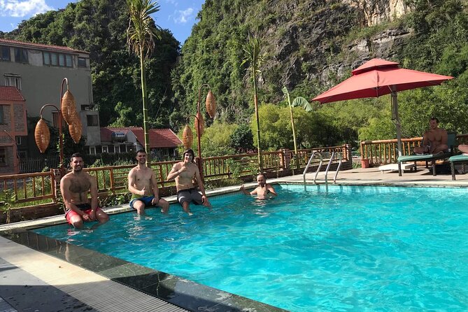 Full-Day Tour Hoa Lu, Tam Coc Boat Trip and Mua Cave - Transportation and Guide
