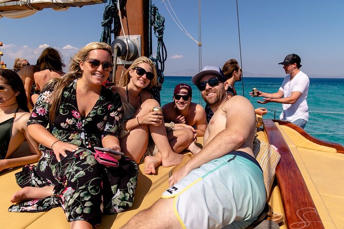 Full Day Tour in Aegina by Wooden Boat - Dining and Cuisine
