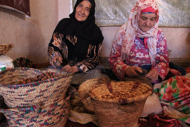 Full-Day Tour in Atlas Mountain From Marrakech With Lunch - Meeting and Pickup