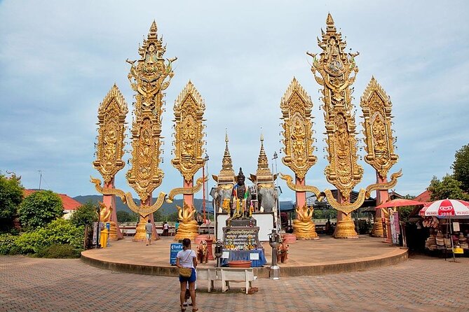 Full Day Tour in Chiang Rai White Temple and Golden Triangle - Visitor Reviews
