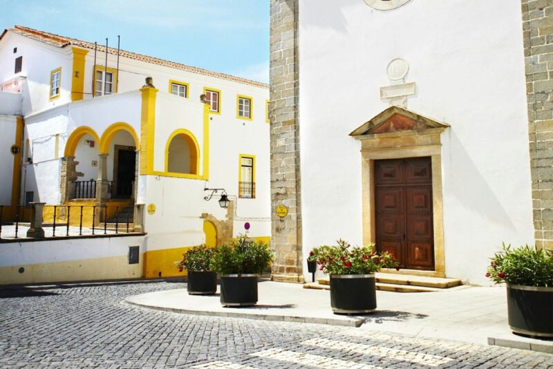 Full Day Tour in Evora - Key Points