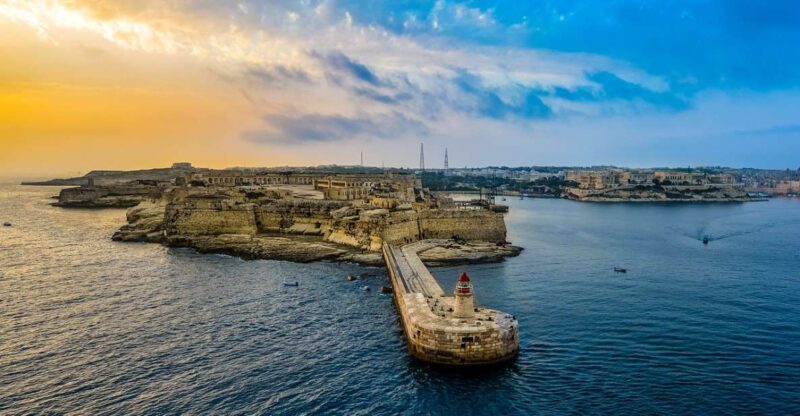 Full Day Tour in Gozo (Private Driver) - Driver and Pickup Information