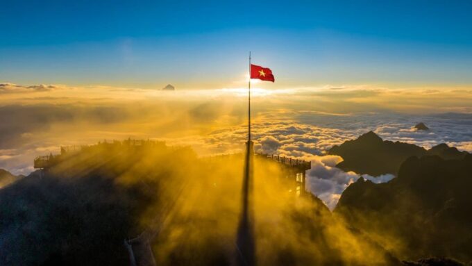 Full Day Tour in Sapa Trekking With Local Guide - Booking Information