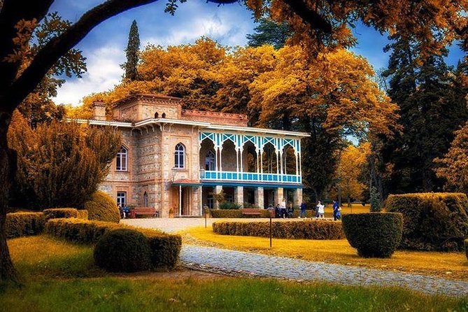 Full Day Tour in Sighnaghi Bodbe Tsinandali From Tbilisi - Recommended Attire and Footwear