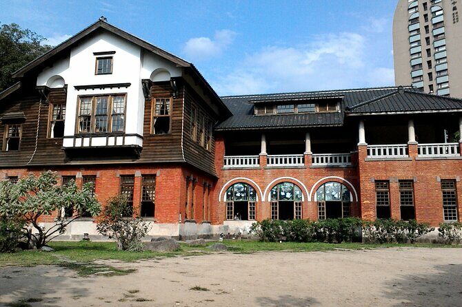 Full-day Tour in Yangmingshan & Beitou from Taipei (Small Group) - Final Word
