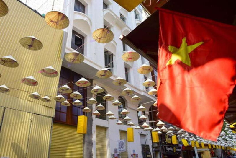 Full Day Tour: Incense Village, Hat-Making & Lacquer Art - Incense Production in Quang Phu Cau Village