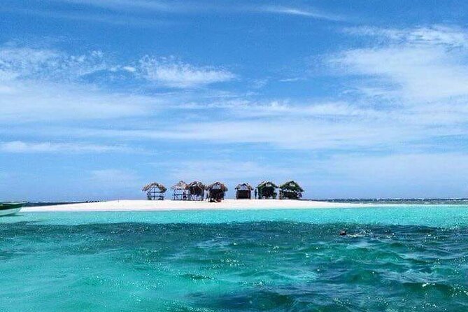 Full-Day Tour Isla Bonita Deluxe - Exceptional Guides and Attentive Staff