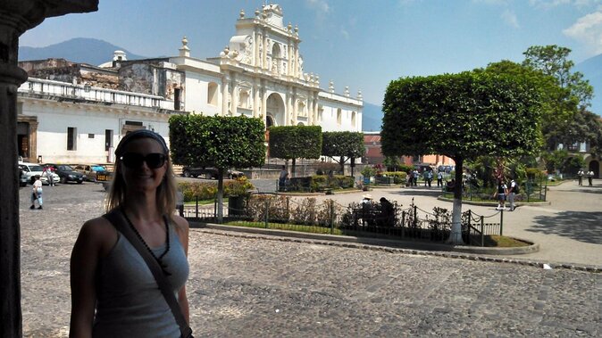 Full-Day Tour of Antigua Guatemala - Surrounding Villages and Souvenirs