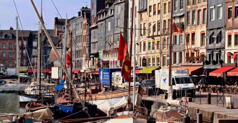 Full Day Tour of Etretat and Honfleur - Etretat Guided Tour