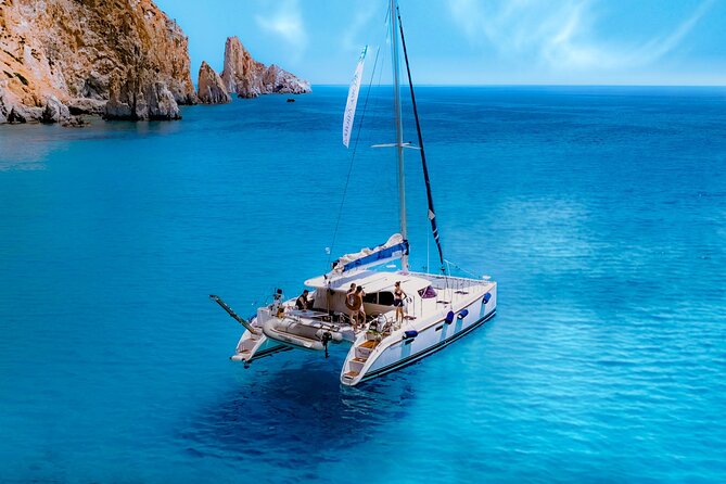 Full-Day Tour of Milos and Poliegos Small Group Catam With Lunch - Reviews and Badge of Excellence