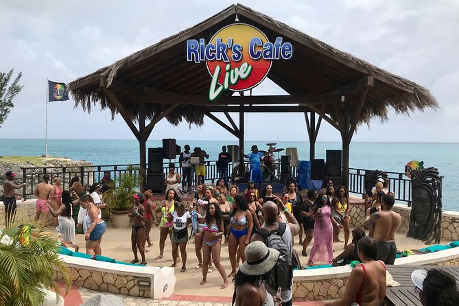 Full Day Tour of Negril Beach: Margaritaville & Ricks Cafe Live - Pickup and Drop-off