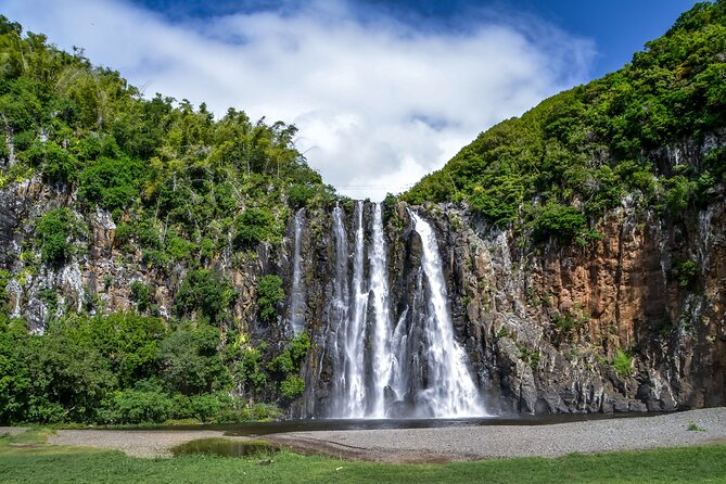 Full Day Tour of Reunion Island With Breakfast - Inclusions Overview