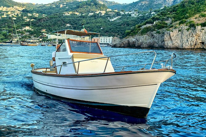 Full-Day Tour on Amalfi Coast in Classi Al Gozzo Sorrento Style - Reviews