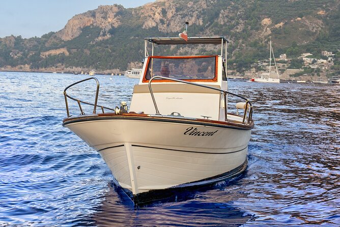 Full-Day Tour on Amalfi Coast in Classi Al Gozzo Sorrento Style - Exploring the Amalfi Coast