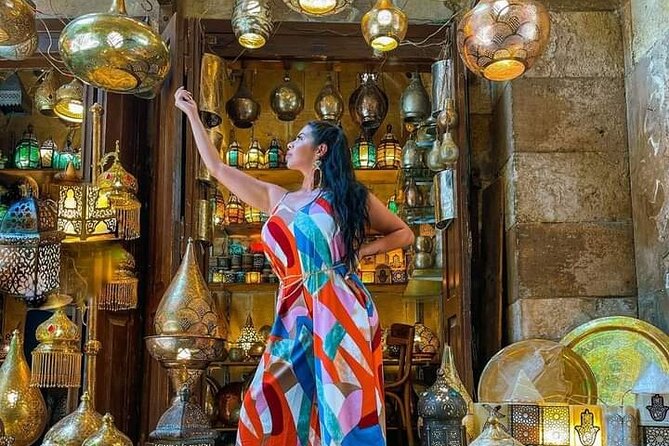 FULL Day Tour Pyramids of Giza , THE Egyptian MUSEUM And Khan El Khalili Market - Browsing Khan El Khalili Market