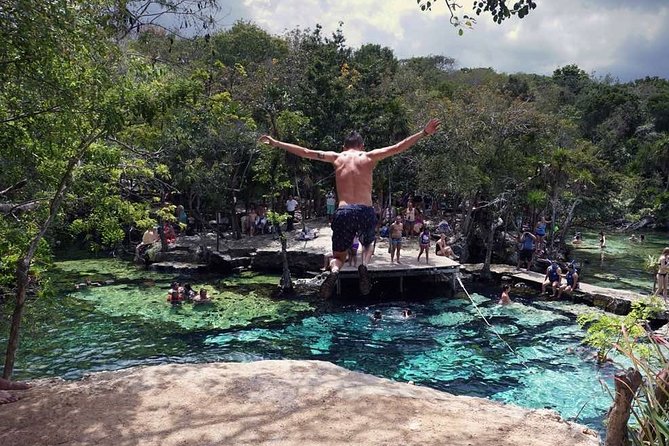 Full Day Tour to Bacalar, Beach Club, Kayak and an Amazing Cenote - Stunning Scenery of Bacalar