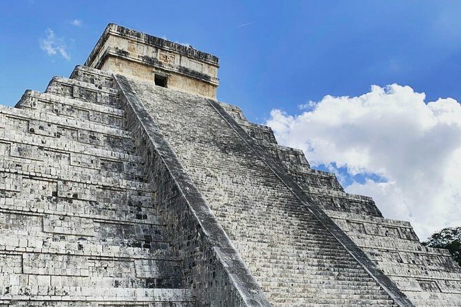 Full day tour to Chichén Itzá, Valladolid and Cenote, tour from Cancun - Second Stop: Valladolid