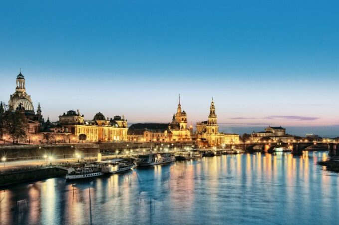 Full Day Tour to Dresden With Zwinger Visit From Prague - Free Time for Lunch and Shopping