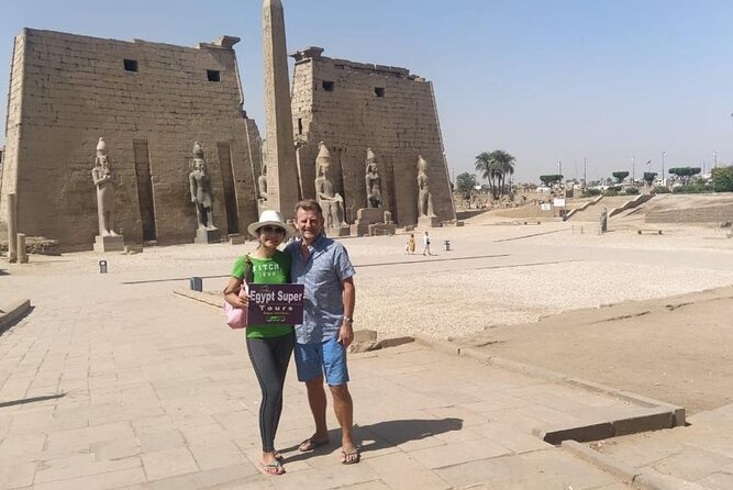 Full Day Tour to East and West Banks in Luxor-Sharing a Small Group - Group Size and Pricing