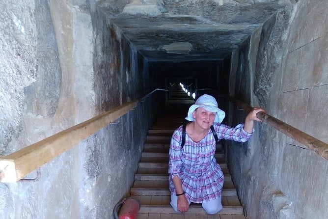 Full Day Tour to Giza Pyramid, Sakkara, Memphis City, and Dahshur Pyramids - Guest Reviews and Ratings
