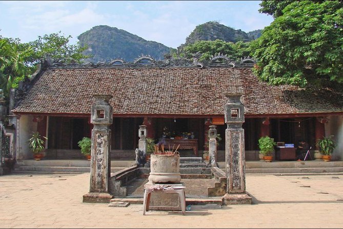 Full Day Tour to Hoa Lu - Tam Coc in Ninh Binh - Historic Site Visits