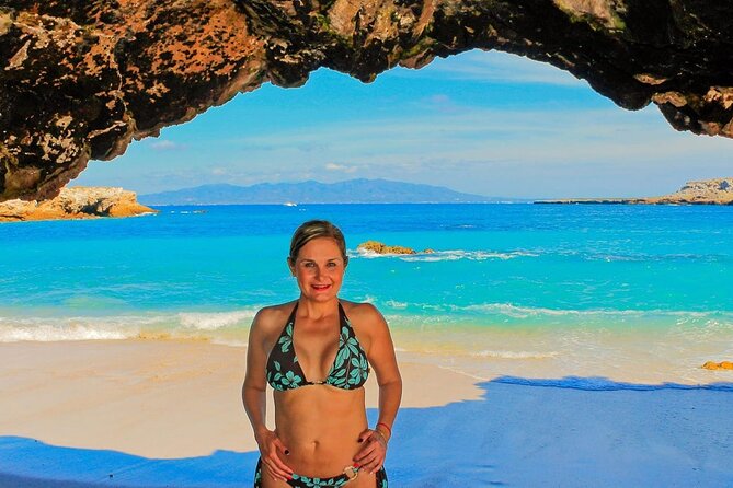 Full Day Tour to Islas Marietas, Nopalera Beach in Catamaran - Booking Details