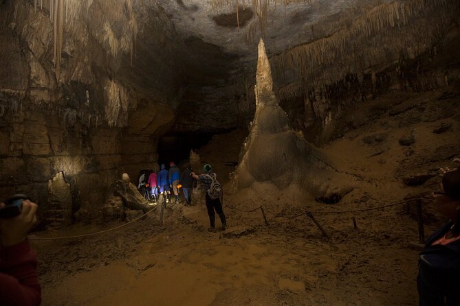 Full Day Tour to Karajía and Quiocta Cave - Private - Key Points