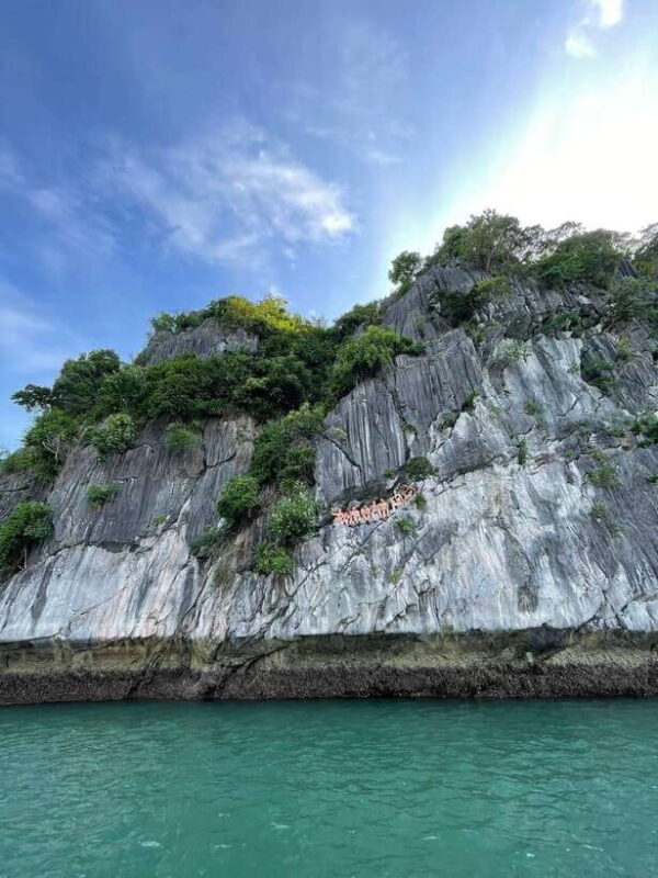 Full Day Tour to Lan Ha Bay With Kayaking, Cliff Jumping - Participant Requirements and Recommendations